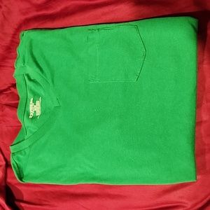 Express v neck with pocket